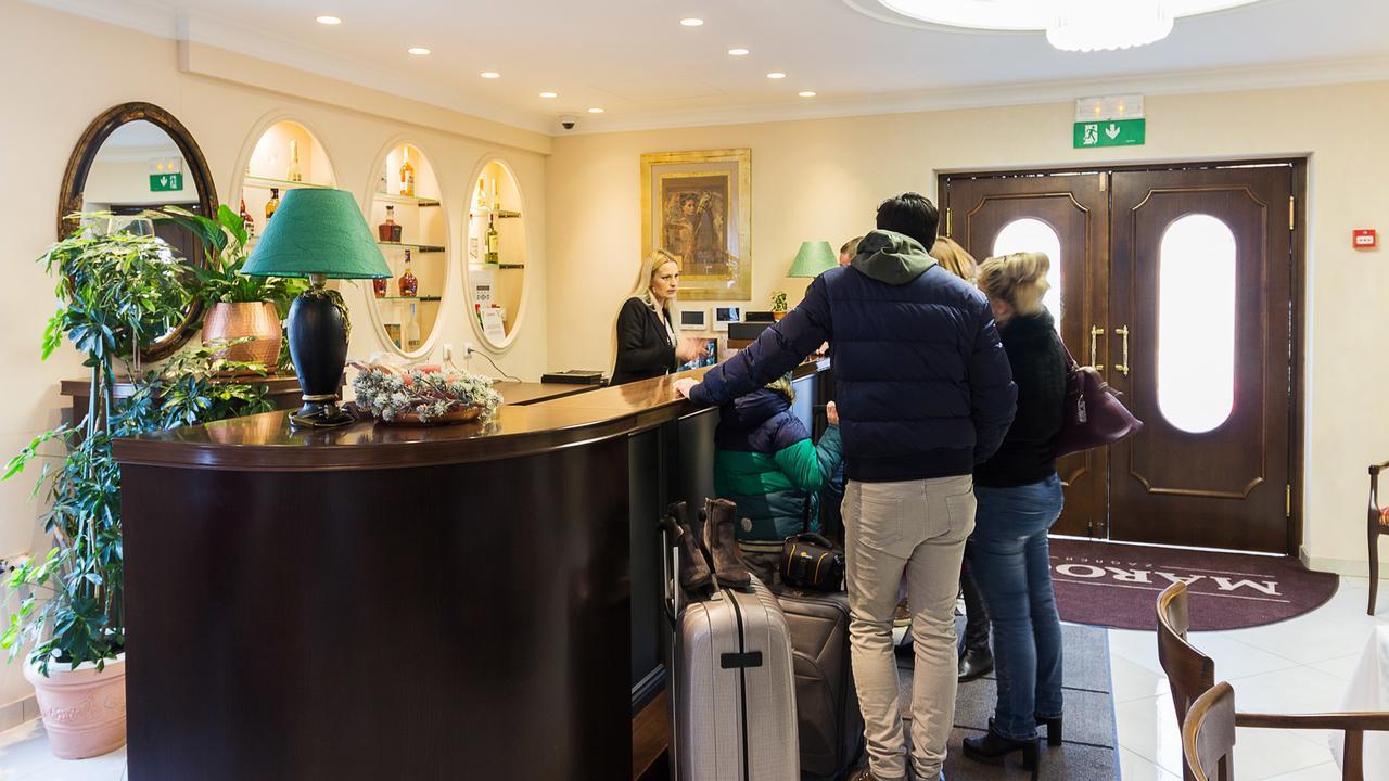 Hotel Maroon Zagreb Bagian luar foto